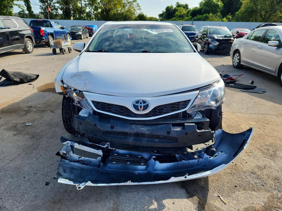 Photo 5 from auction – 2012 TOYOTA CAMRY with VIN 4T1BF1FK6CU508679