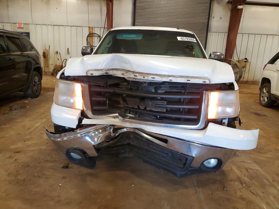 Photo 5 from auction – 2010 GMC SIERRA with VIN 1GTSKVE31AZ143667