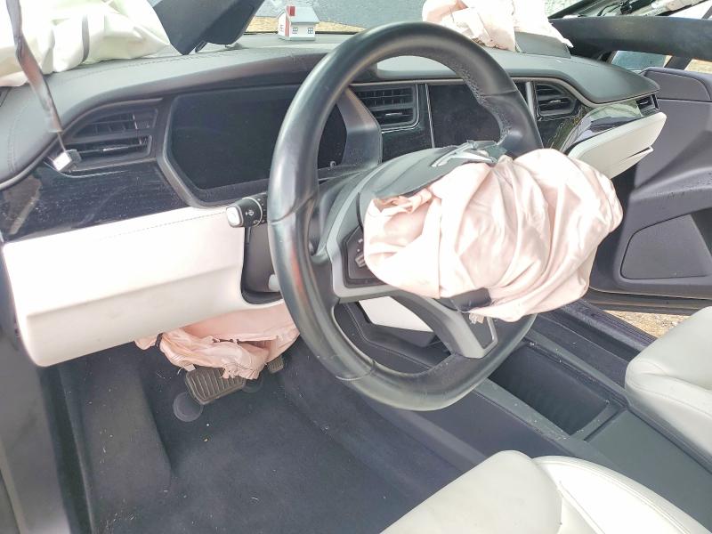 Foto 8 de la subasta – 2020 TESLA MODEL X con VIN 5YJXCDE26LF263140