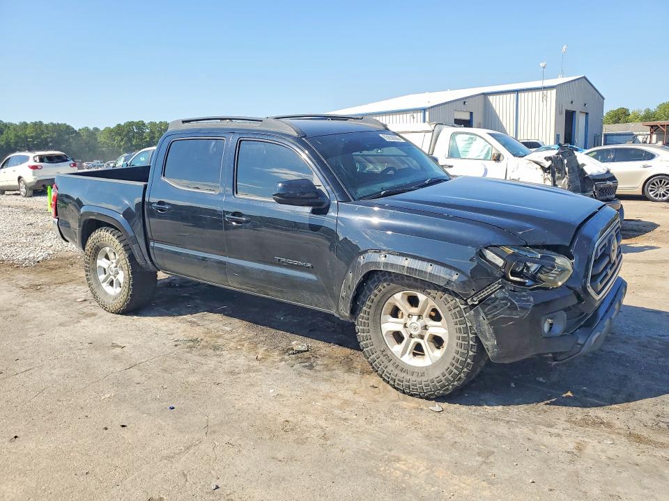 Снимка 4 от търг – 2019 TOYOTA TACOMA с VIN 5TFAX5GN3KX158521