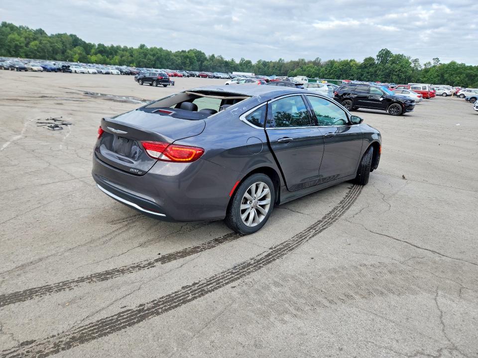 Photo 3 from auction – 2015 CHRYSLER 200 with VIN 1C3CCCCB3FN532037
