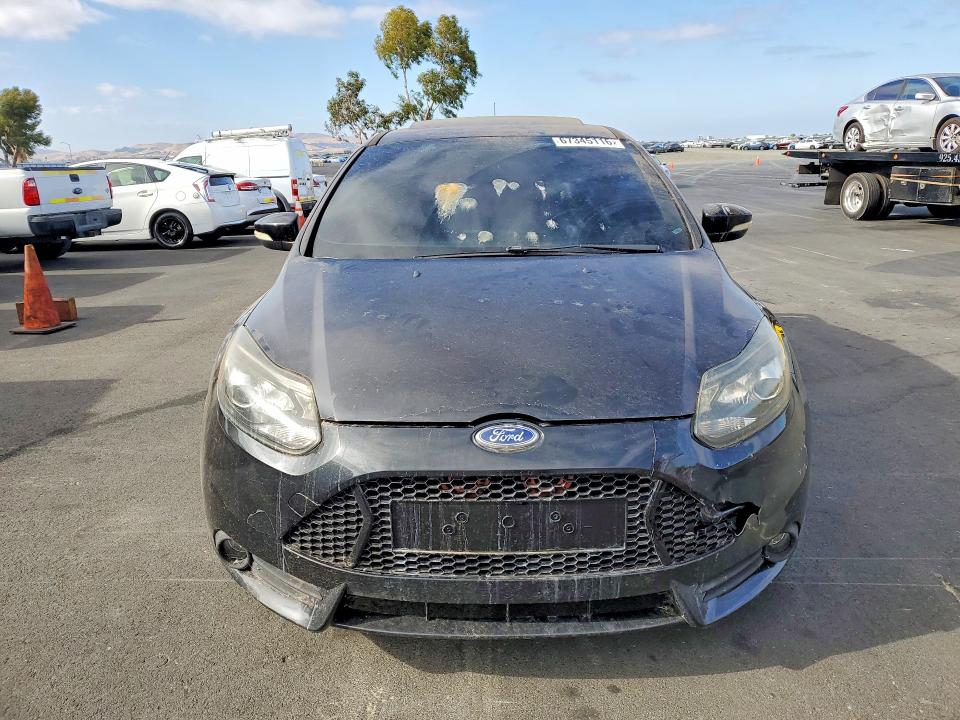 Photo 5 from auction – 2013 FORD FOCUS with VIN 1FADP3L91DL254612