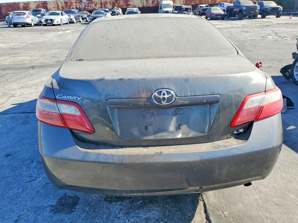 Photo 6 from auction – 2007 TOYOTA CAMRY with VIN 4T1BE46K97U701306