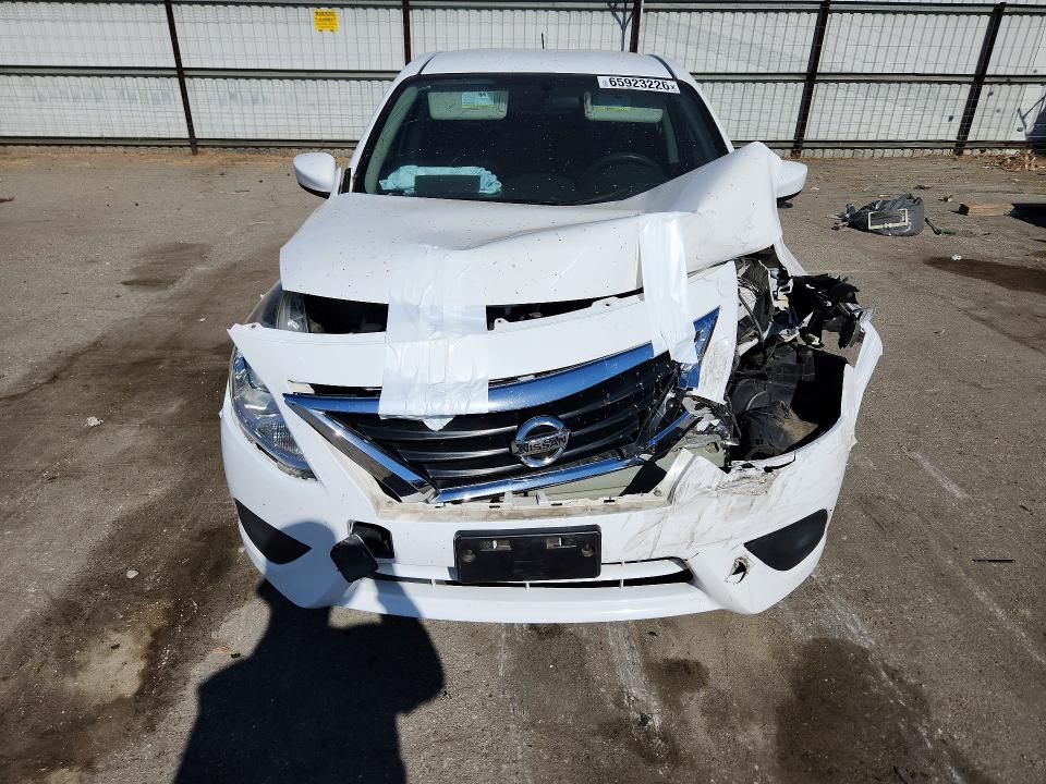 Photo 5 from auction – 2019 NISSAN VERSA with VIN 3N1CN7APXKL857924