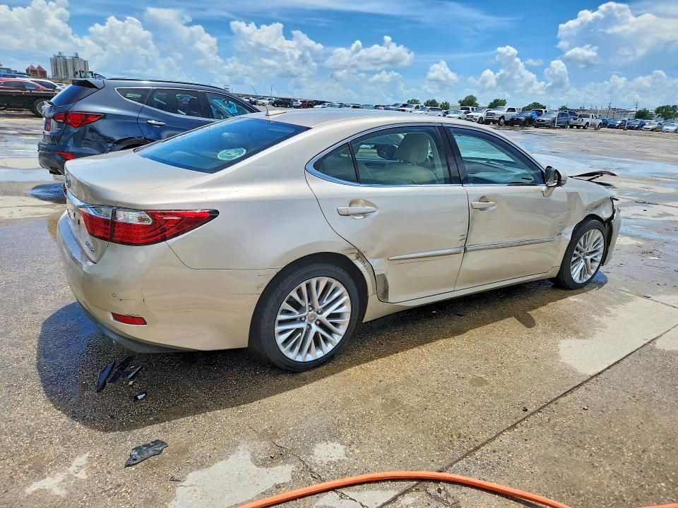 Photo 3 from auction – 2013 LEXUS ES with VIN JTHBK1GG4D2038724