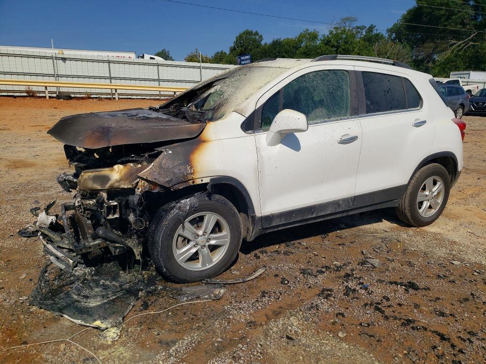 CHEVROLET TRAX 2018 with VIN KL7CJPSBXJB710284 - Photo from auction