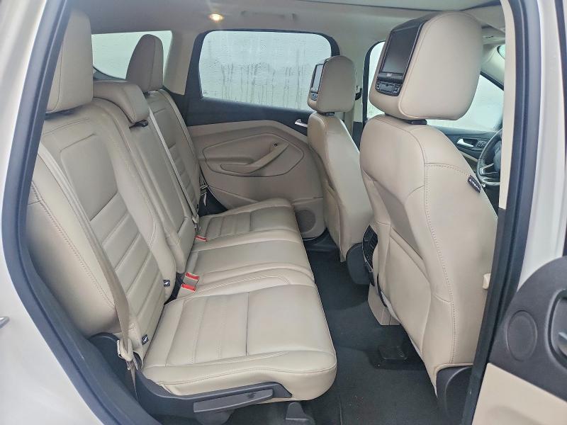 Photo 11 from auction – 2017 FORD ESCAPE with VIN 1FMCU0J97HUE84571