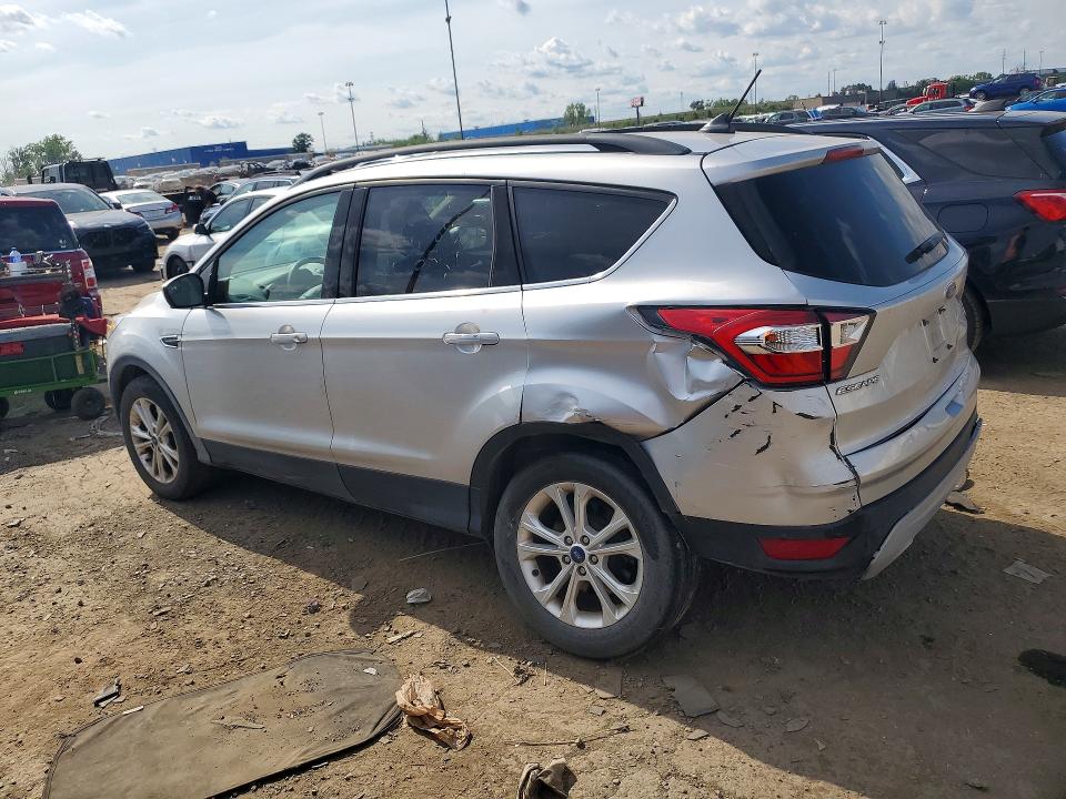 Фото 2 с аукциона – 2018 FORD ESCAPE с VIN 1FMCU9HD3JUB30986