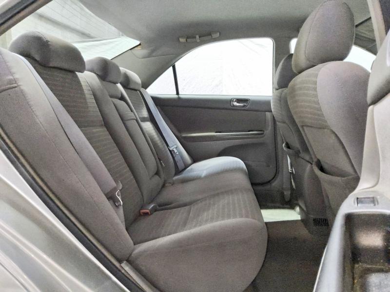 Photo 10 from auction – 2006 TOYOTA CAMRY with VIN 4T1BE32K76U133863