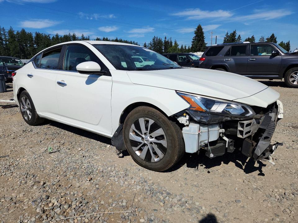 Снимка 4 от търг – 2020 NISSAN ALTIMA с VIN 1N4BL4BV0LC223616