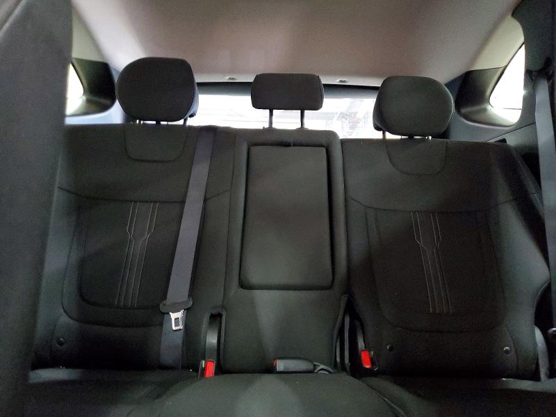 Photo 10 from auction – 2023 HYUNDAI TUCSON with VIN 5NMJBCAE5PH217631