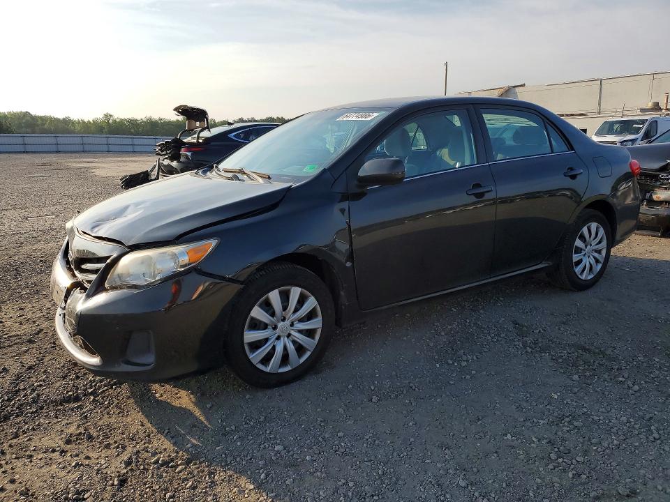 TOYOTA COROLLA 2013 with VIN 2T1BU4EE9DC047628 - Photo from auction