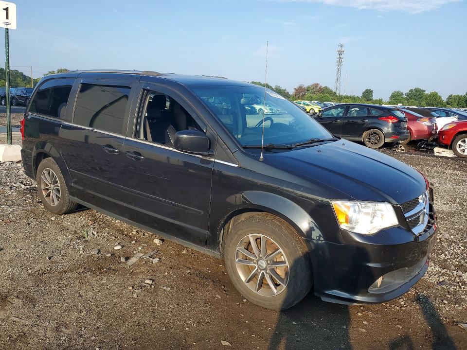 Photo 4 from auction – 2017 DODGE GRAND CARAVAN with VIN 2C4RDGCG7HR760814