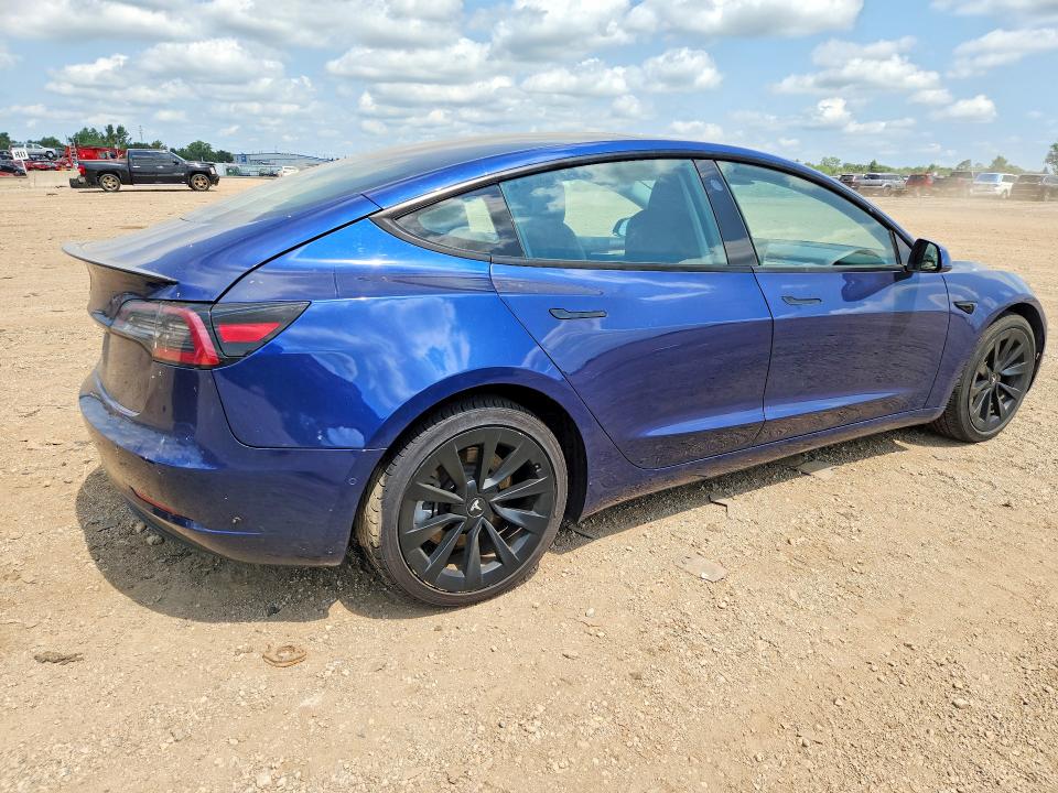Photo 3 from auction – 2022 TESLA MODEL 3 with VIN 5YJ3E1EA4NF371368