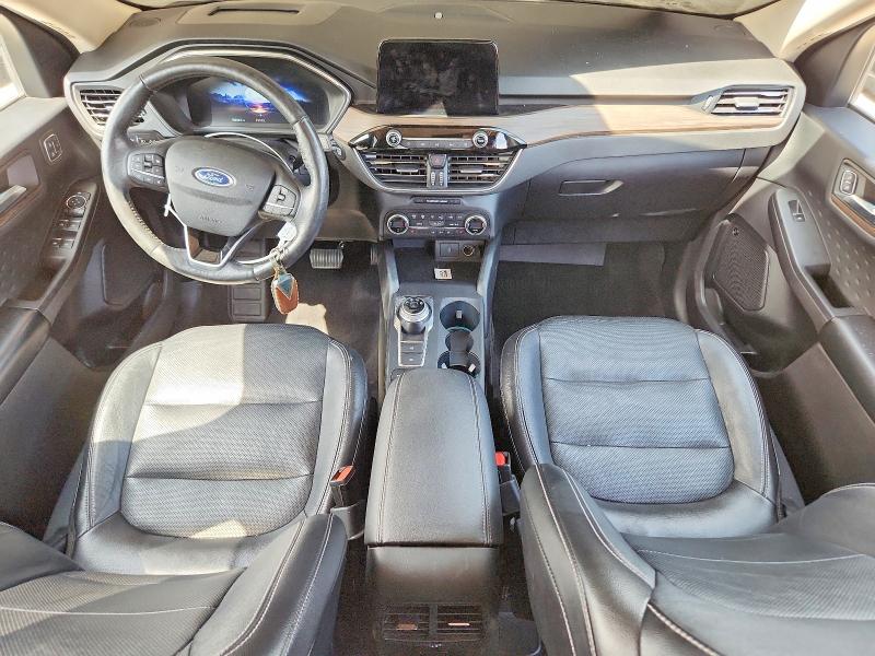 Photo 8 from auction – 2020 FORD ESCAPE with VIN 1FMCU9DZ5LUA15259