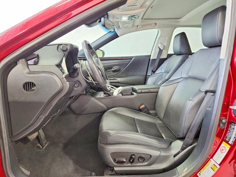 Photo 7 from auction – 2019 LEXUS ES with VIN 58ABZ1B18KU013900