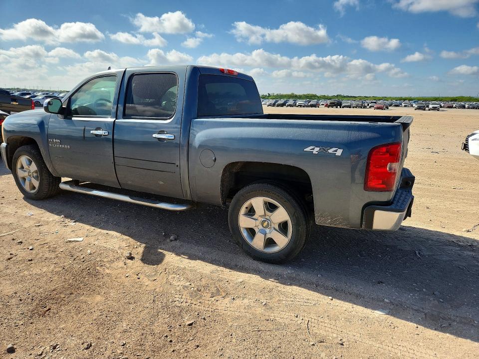 Photo 2 from auction – 2011 CHEVROLET SILVERADO with VIN 3GCPKSE3XBG380650