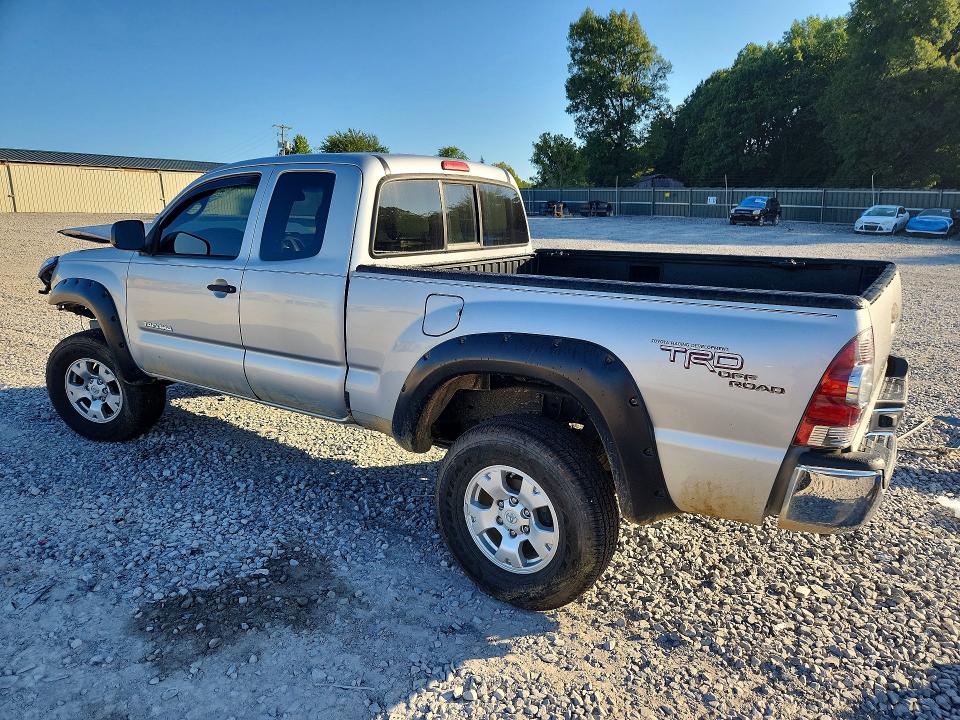 Photo 2 from auction – 2011 TOYOTA TACOMA with VIN 5TFUU4EN2BX018088