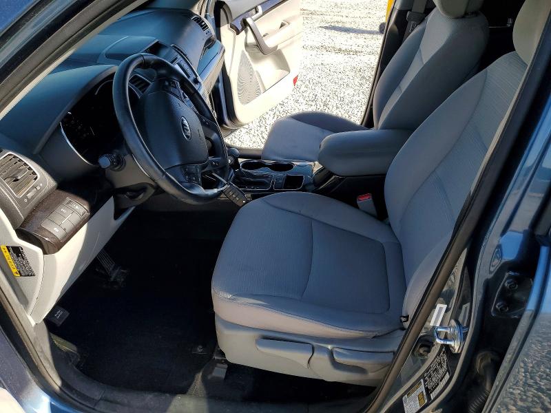 Photo 7 from auction – 2015 KIA SORENTO with VIN 5XYKTDA62FG554329
