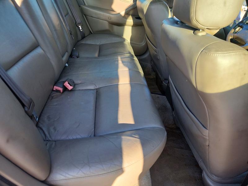 Photo 10 from auction – 2001 TOYOTA CAMRY with VIN 4T1BG28K01U777872