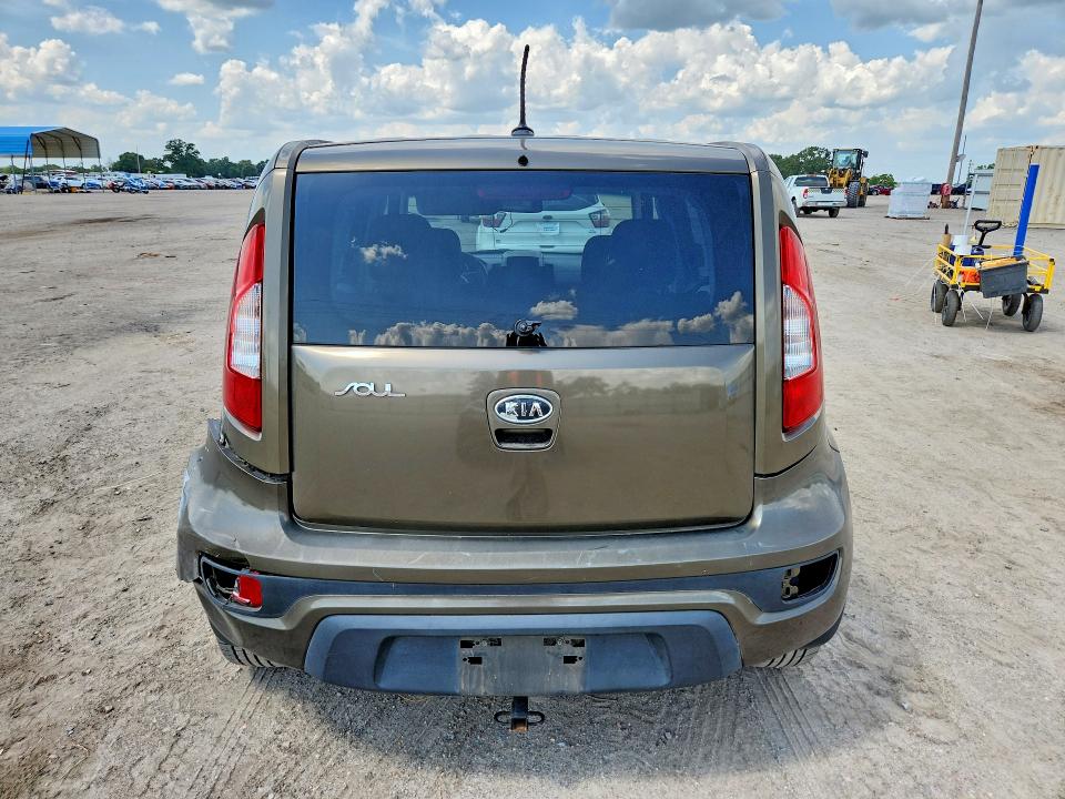 Photo 6 from auction – 2012 KIA SOUL with VIN KNDJT2A60C7376266