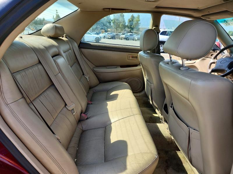 Photo 10 from auction – 1999 LEXUS ES with VIN JT8BF28G0X0181713
