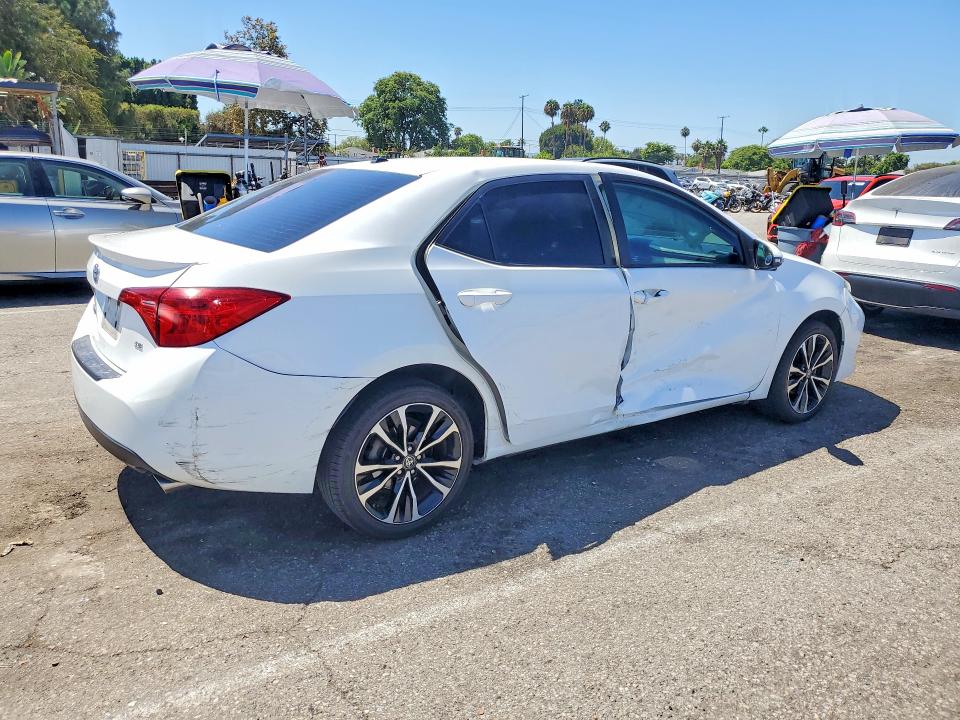 Photo 3 from auction – 2017 TOYOTA COROLLA with VIN 5YFBURHE1HP672300