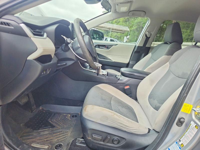 Photo 7 from auction – 2020 TOYOTA RAV4 with VIN 2T3P1RFV9LC100490