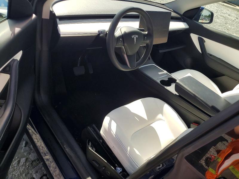 Снимка 8 от търг – 2022 TESLA MODEL Y с VIN 7SAYGDEE3NF392395
