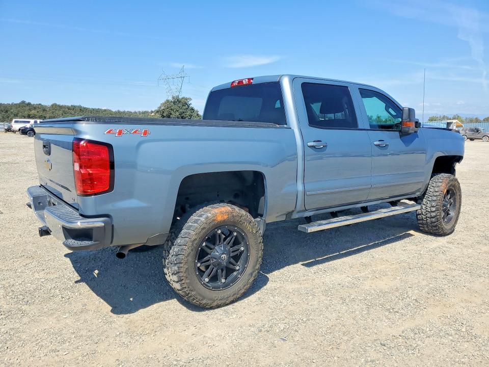 Photo 3 from auction – 2016 CHEVROLET SILVERADO with VIN 3GCUKREC8GG308834