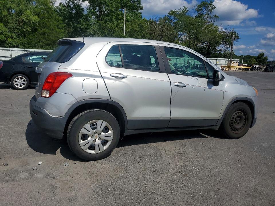 Photo 3 from auction – 2016 CHEVROLET TRAX with VIN KL7CJKSB2GB526887