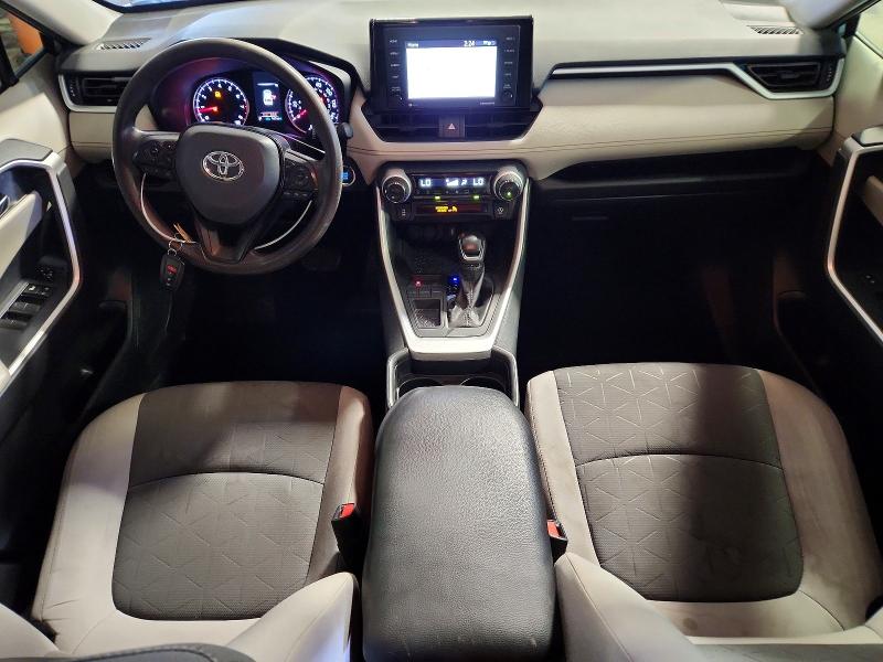 Photo 8 from auction – 2020 TOYOTA RAV4 with VIN 2T3W1RFV2LW092520