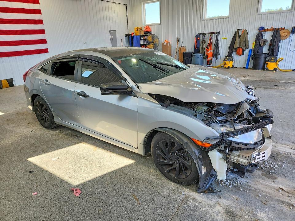 Photo 4 from auction – 2016 HONDA CIVIC with VIN 2HGFC2F71GH571053