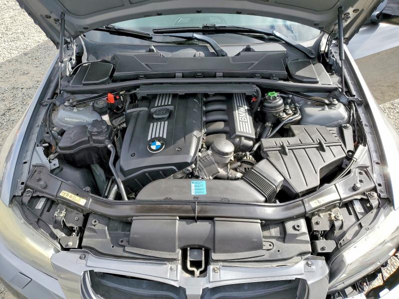 Photo 11 from auction – 2010 BMW 328 with VIN WBAPK7C51AA457899