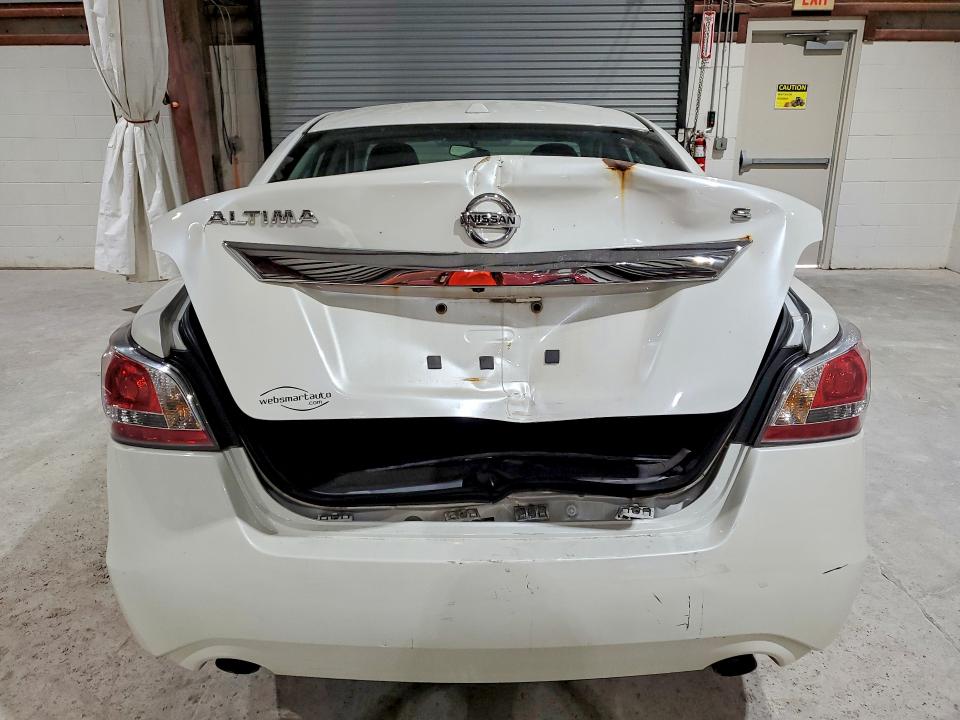 Photo 6 from auction – 2015 NISSAN ALTIMA with VIN 1N4AL3AP7FC216871