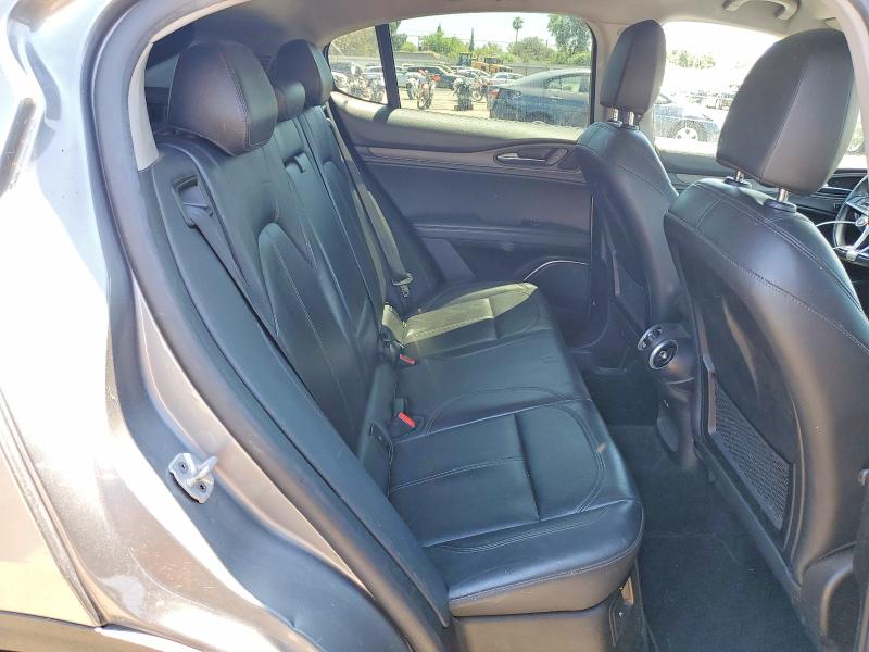 Photo 11 from auction – 2018 ALFA ROMEO STELVIO with VIN ZASFAKBN6J7B66843