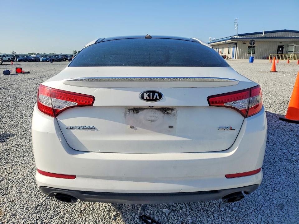 Photo 6 from auction – 2013 KIA OPTIMA with VIN 5XXGR4A65DG093357