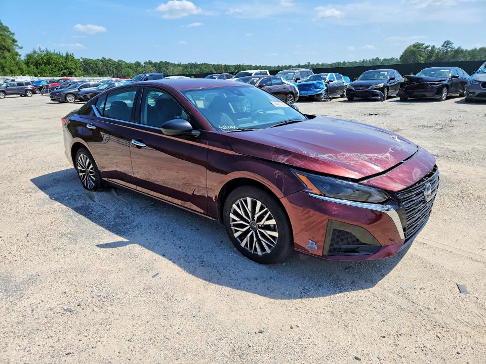 Photo 4 from auction – 2025 NISSAN ALTIMA with VIN 1N4BL4DV7SN380186