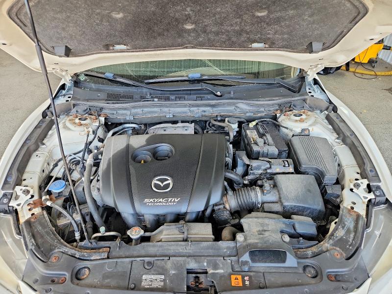 Photo 11 from auction – 2014 MAZDA 6 with VIN JM1GJ1U65E1136514
