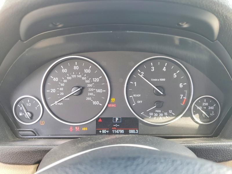 Photo 9 from auction – 2012 BMW 328 with VIN WBA3A5G50CNN65782