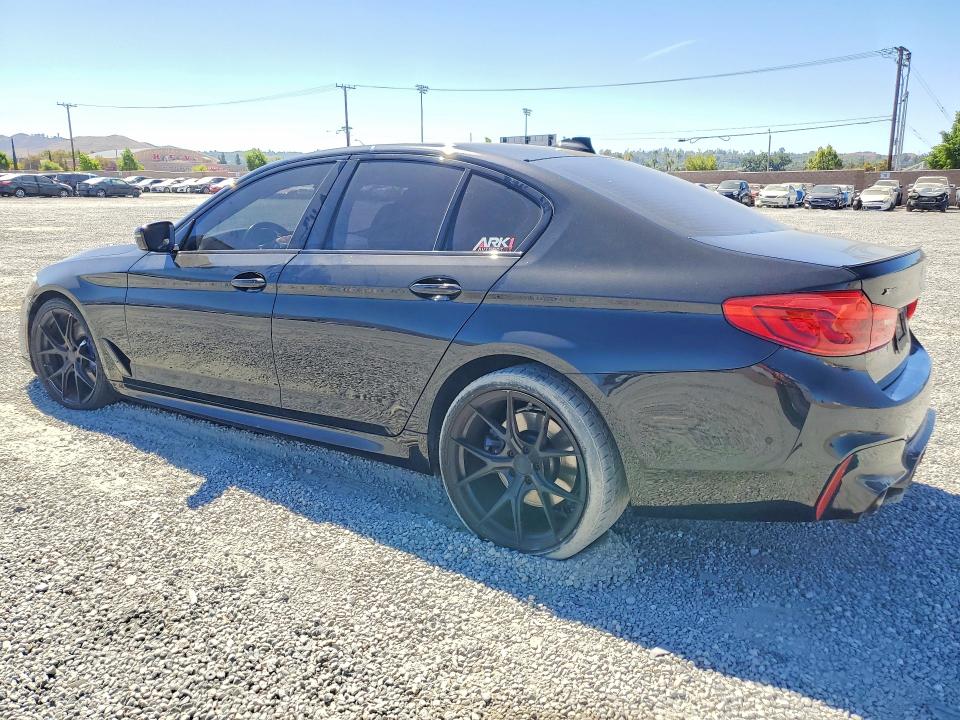 Photo 2 from auction – 2018 BMW M550XI with VIN WBAJB9C53JB035077