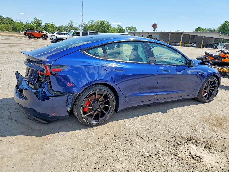 Photo 3 from auction – 2024 TESLA MODEL 3 with VIN 5YJ3E1ET5RF865259