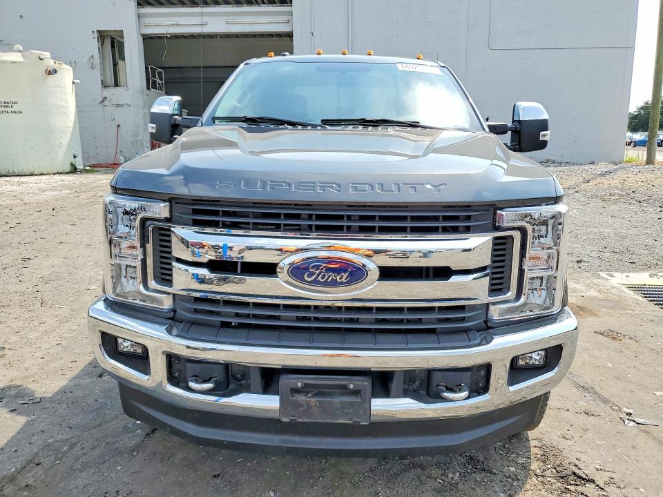 Photo 5 from auction – 2019 FORD F250 with VIN 1FT7X2B68KEC28681
