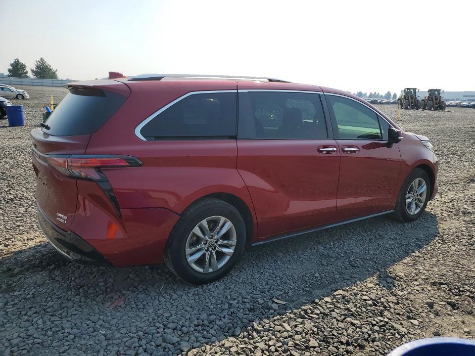 Photo 3 from auction – 2023 TOYOTA SIENNA with VIN 5TDZSKFC9PS094367