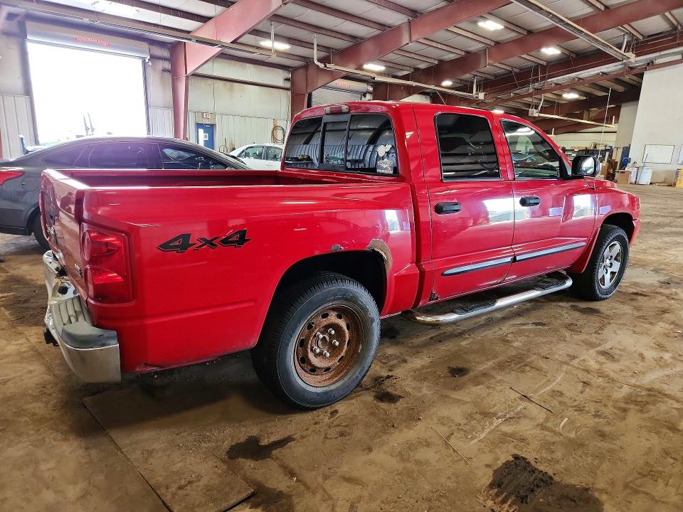 Photo 3 from auction – 2006 DODGE DAKOTA with VIN 1D7HW48N06S561388