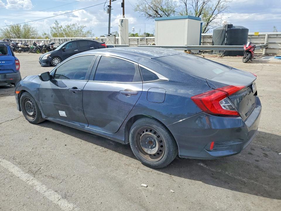Photo 2 from auction – 2018 HONDA CIVIC with VIN 2HGFC2F52JH569690