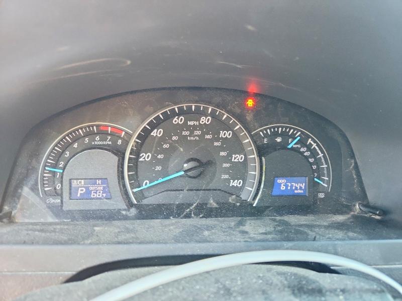 Photo 9 from auction – 2014 TOYOTA CAMRY with VIN 4T4BF1FK4ER357902