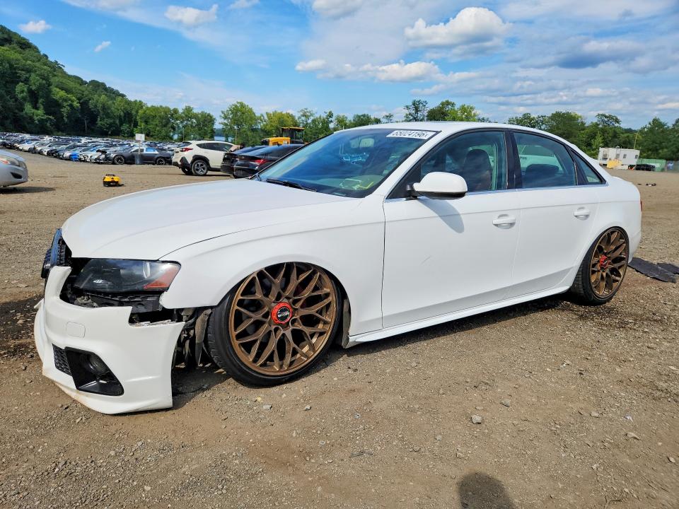 AUDI A4 2011 с VIN WAUFFAFL4BN006418 - Снимка от търг