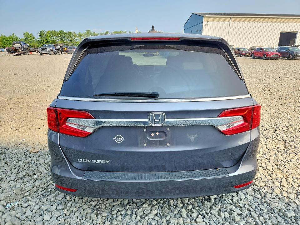 Photo 6 from auction – 2018 HONDA ODYSSEY with VIN 5FNRL6H79JB021256