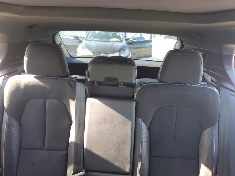 Снимка 10 от търг – 2020 VOLVO XC40 с VIN YV4162UMXL2231621